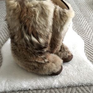 Vintage Size 7 real coyote fur boots women